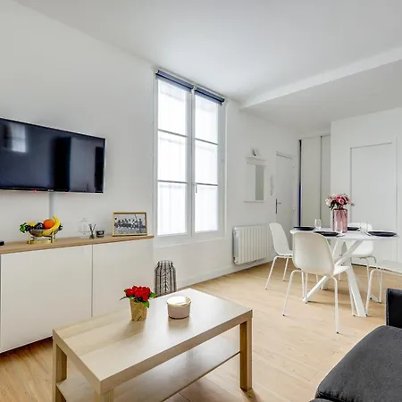 Center Of L Fully Equipped And Cozy Apartment